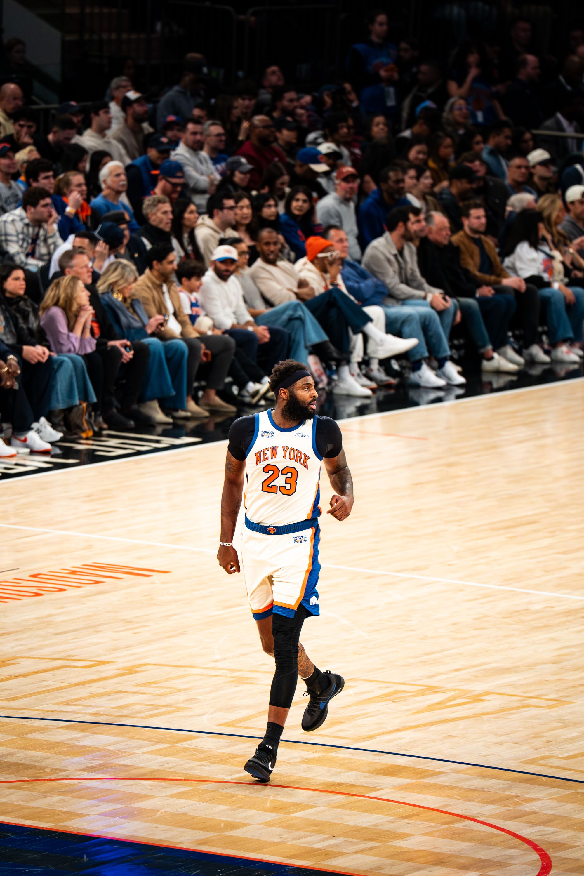 Mitchell Robinson on the court — Carozo Media